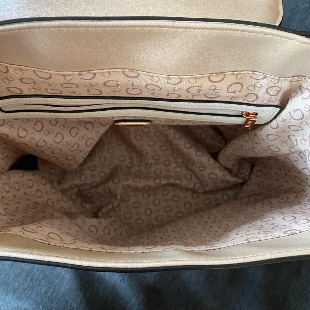 Backpack - Picture 3 of 3